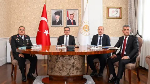 Vali Baruş, Okul Güvenliği toplantısında: Erzurum'da tam koordinasyon sağlandı