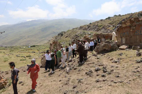 Akademisyenler ve Lisansüstü Öğrencilerinden Ağrı Dağı'nda Saha Çalışması