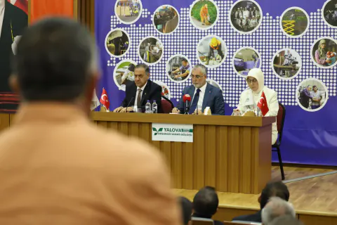 Bakan Işıkhan Yalova OSB'de: 20 Bin İstihdam Hedefli Merkez İncelendi