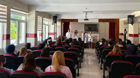 Nevşehirli öğrencilere teknoloji bağımlılığı ve sağlıklı yaşam eğitimi
