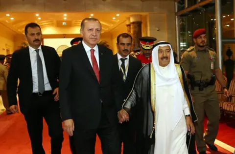 Cumhurbaşkanı Erdoğan'ın en yakınındaki isimden anlamlı ödül: Muhsin Köse kimdir?
