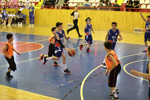 Sivas Gücü Belediyespor Basketbol Altyapısı'ndan Tarihi Başarı