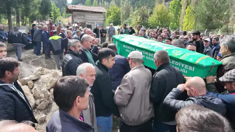 Soma Faciası'ndan 12 Yıl Sonra: Halit Ersay'in 3 Çocuğu Babasız Büyüdü, Davada Son Karar Ne Oldu?