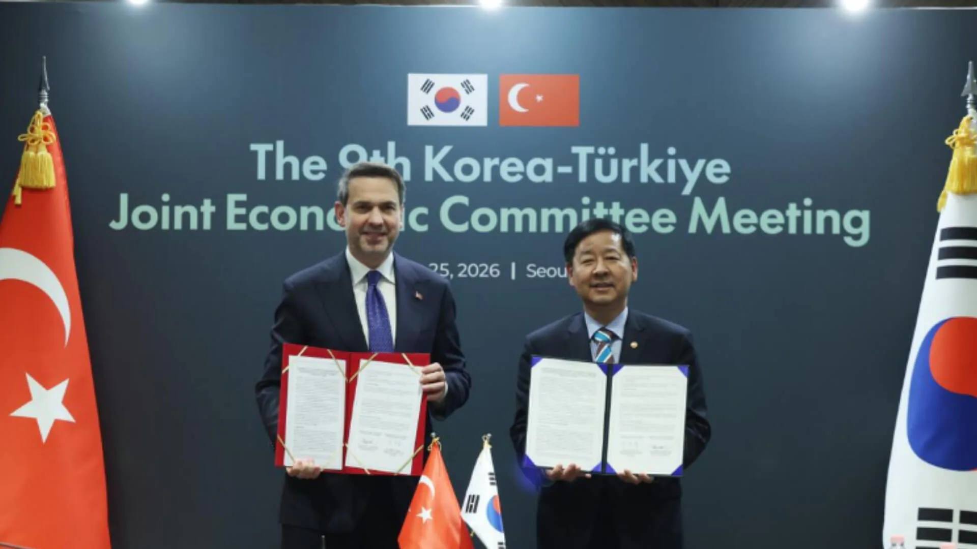 Güney Kore'den Bangladeş'e Stratejik Hamle: Yatırım Rotası Değişiyor Güney Kore'den Bangladeş'e Stratejik Hamle: Yatırım Rotası Değişiyor