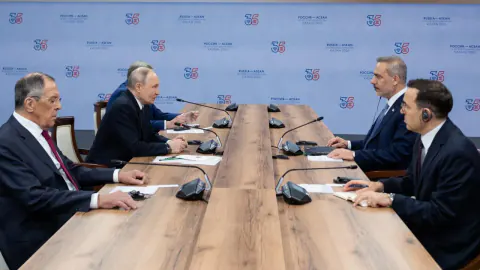 Bakan Hakan Fidan ve Putin Görüştü: Kritik Gündem Maddeleri Belirlendi