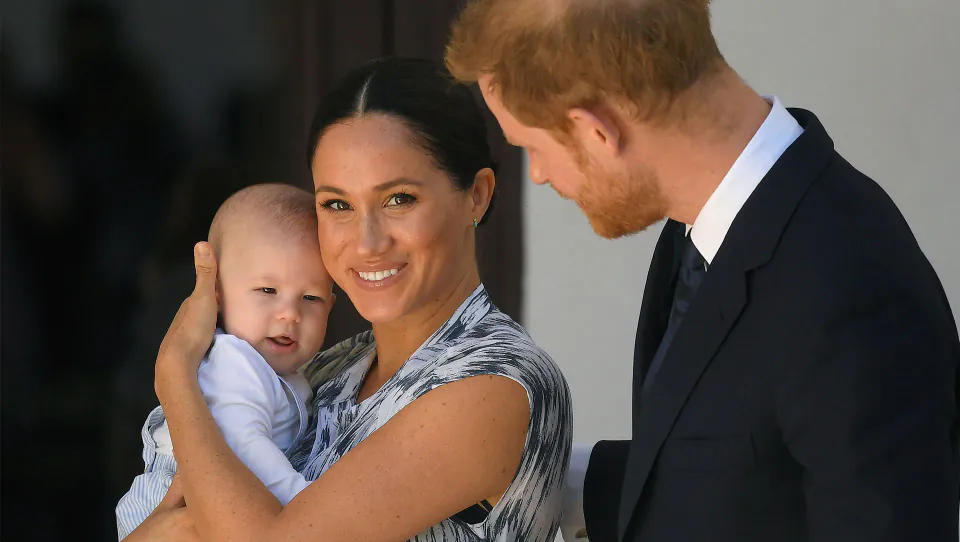 Prens Harry ve Meghan Markle'ın Çocukları Kral Charles'ın Statüsünden Habersiz görseli