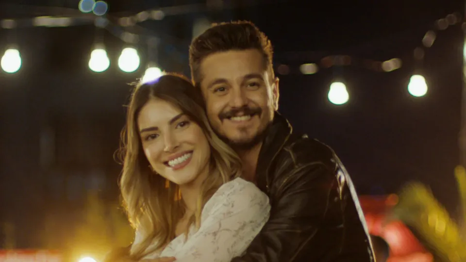 Deniz Baysal ve Barış Yurtçu Cephesinde Ayrılık İddiaları: Sosyal Medya Paylaşımları Karıştırdı görseli