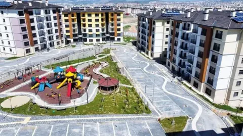 TOKİ'den 64 İlde Kurasız Konut Hamlesi: Mayıs Ayı Verileri Belli Oldu