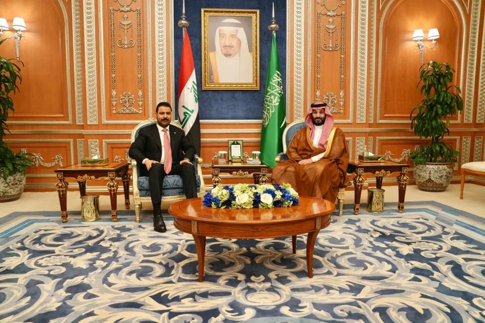 Irak Başbakanı el-Sudani Riyad'da MBS ile görüştü: Toprağımız Suudi Arabistan'a saldırıya kullanılamayacak görseli