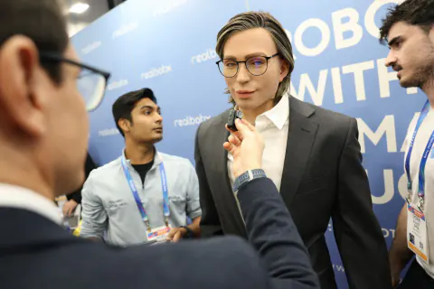 New York'ta Bir Okul 58 Bin Dolarlık Robot Öğretmen Asistanı Satın Aldı