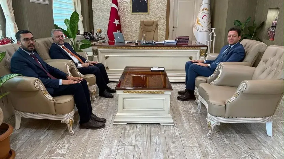 Bitlis İl Müftüsü Kadir Koçak, Hizan Kaymakamı Mete Öztürk'e Ziyarette Bulundu görseli