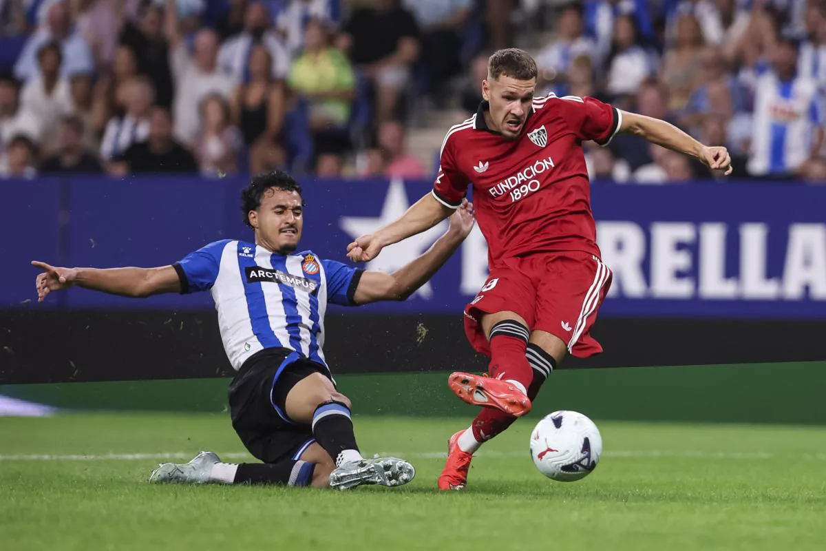Lucas Stassin Kimdir? Galatasaray ve Beşiktaş'in İzlediği Belçika Forvetinin Profili Lucas Stassin Kimdir? Galatasaray ve Beşiktaş'in İzlediği Belçika Forvetinin Profili