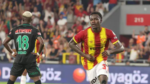 Coventry City'den Göztepe'nin Yıldızı Dennis'e Resmi Teklif