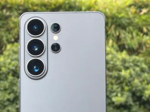 Samsung Galaxy S27 Ultra İçin İlk Sızıntılar: Kamera ve Batarya Detayları
