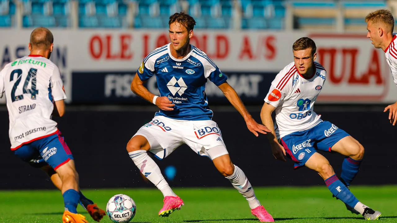 Norveç'te Derbi Heyecanı: Aalesunds ve Molde Berabere Kaldı Norveç'te Derbi Heyecanı: Aalesunds ve Molde Berabere Kaldı