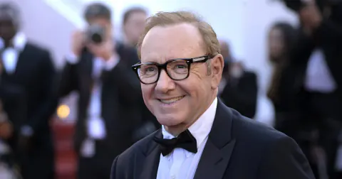 Kevin Spacey'den İtiraf: Sosyal Medya ile Gerçek Hayat Arasındaki Fark