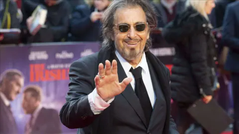 Al Pacino'nun 47 Yıllık Efsanesi Netflix Dizisi Oluyor