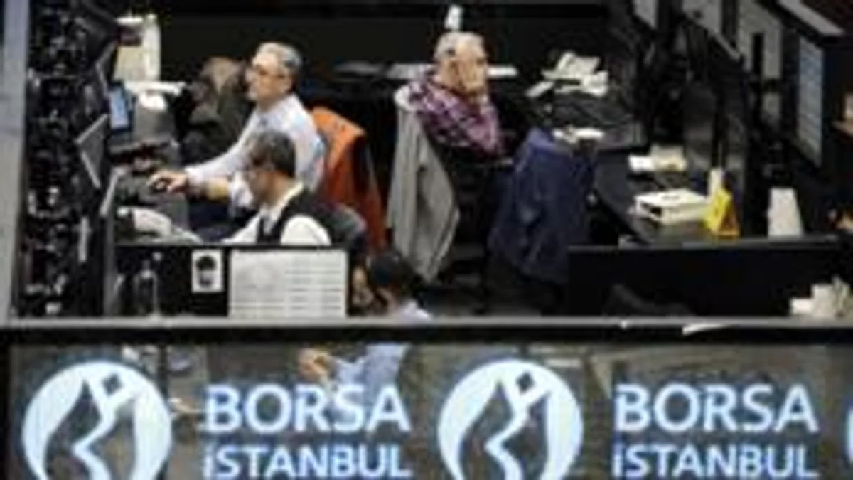 BIST 100'de panik satışlar: Endeks %5 gerileyerek 13 bin 200 puan altına düştü BIST 100'de panik satışlar: Endeks %5 gerileyerek 13 bin 200 puan altına düştü