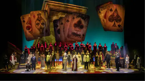 Giuseppe Verdi'nin Ölümsüz Eseri La Traviata, Bregenz Sahnesinde