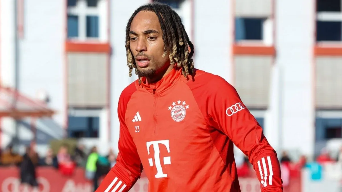 Bayern Münih'te Sacha Boey Dönemi Bitiyor: Ayrılık Kararı Resmileşti Bayern Münih'te Sacha Boey Dönemi Bitiyor: Ayrılık Kararı Resmileşti