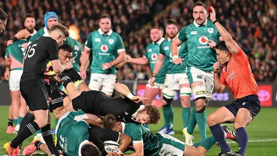 Yeni Zelanda, İrlanda'yı Eden Park'ta domine etti: All Blacks'ın gücü sürdü görseli
