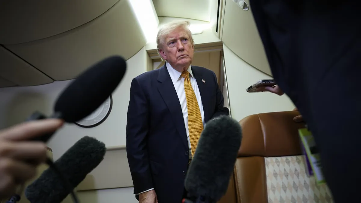 ABD'de Trump'ın IRS Davasında Şok Karar: Hakim 'Yargısal Meşruiyet' Çabasını Reddetti ABD'de Trump'ın IRS Davasında Şok Karar: Hakim 'Yargısal Meşruiyet' Çabasını Reddetti