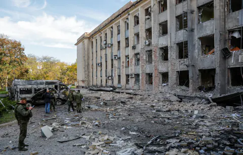 Donbas'ta Kritik Eşik: Kostyantynivka Şehri 'Gri Bölge'ye mi Dönüştü?