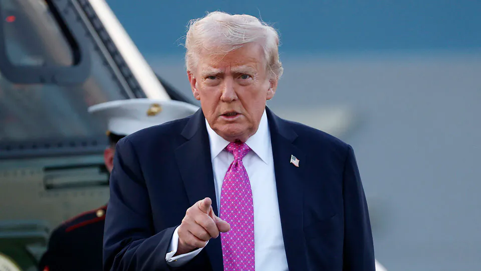 Trump'tan İran'a Hürmüz Boğazı Tehdidi: 'Devletiniz Kalmaz' görseli