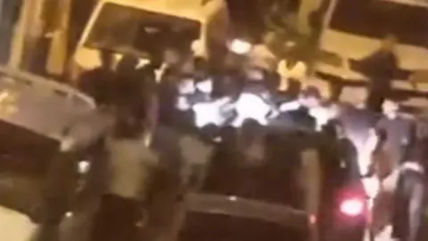 Gaziantep Şahinbey'de Gece Yarısı Arbede: 3 Yaralı