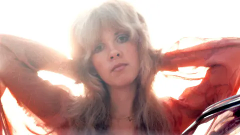 Taylor Swift ve Travis Kelce Düğününde Sürpriz İsim: Stevie Nicks Sahne mi Alacak?