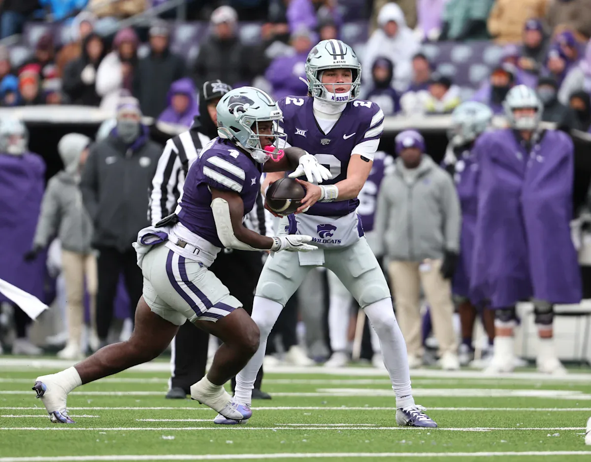 Kansas State, Nicholls'u 48-14 Yenerek Collin Klein Dönemine Galibiyetle Başladı Kansas State, Nicholls'u 48-14 Yenerek Collin Klein Dönemine Galibiyetle Başladı
