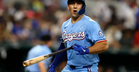 Texas Rangers ve Toronto Blue Jays Karşı Karşıya: Corey Seager Geri Döndü
