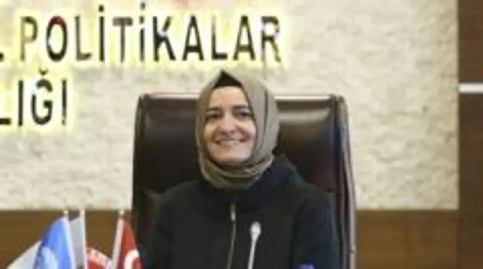 Eski Bakan Fatma Betül Sayan Kaya ve eşi İlyas Kaya ifadeye çağrıldı görseli