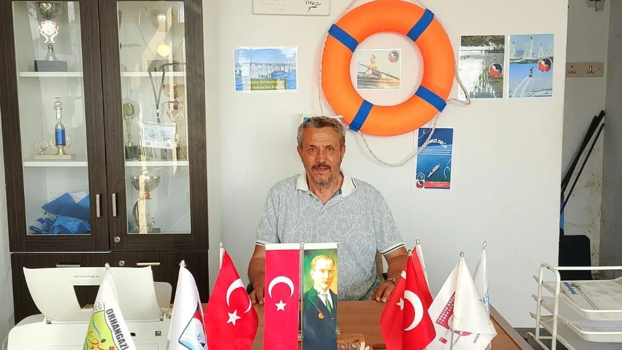 Yalova Plajlarında Can Güvenliği Alarmı: Acil Önlem Çağrısı Yalova Plajlarında Can Güvenliği Alarmı: Acil Önlem Çağrısı