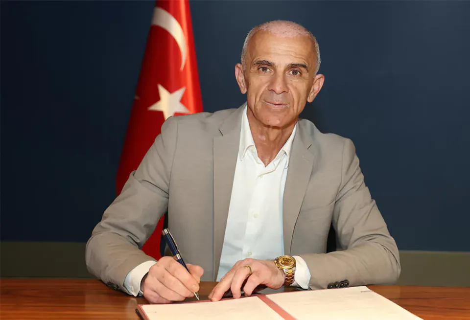 Oğuz Çetin'den Kritik Rapor: Fenerbahçe'de Satılamayacak 3 İsim Belli Oldu görseli
