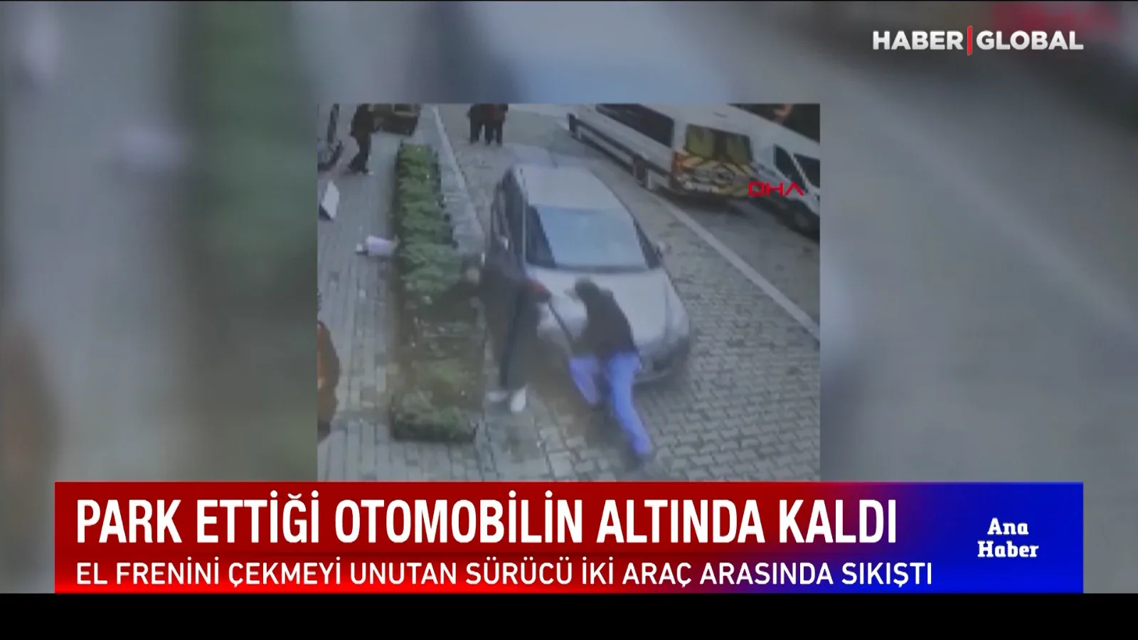 Isparta'da Bahçesinde Trajik Ölüm: El Frenini Çekmeyen Araç Altında Kaldı Isparta'da Bahçesinde Trajik Ölüm: El Frenini Çekmeyen Araç Altında Kaldı