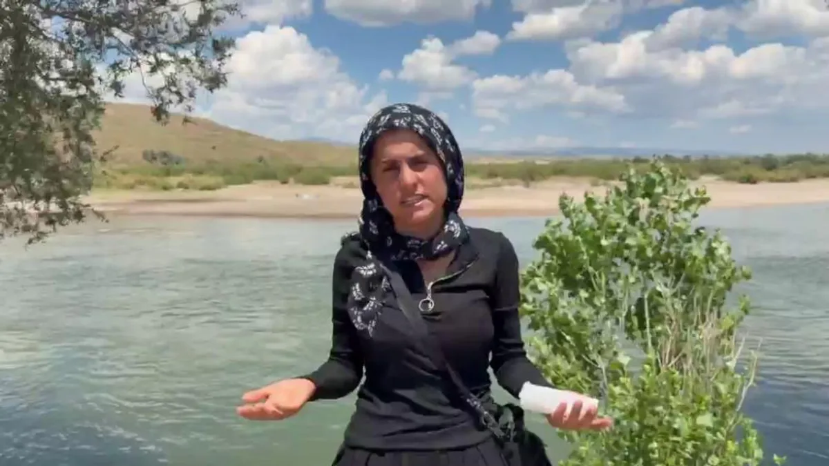 Sivas'ta Kızılırmak'ta Yaşanan Facianın Sağ Kurtulanı Gülistan Şahin Anlattı Sivas'ta Kızılırmak'ta Yaşanan Facianın Sağ Kurtulanı Gülistan Şahin Anlattı