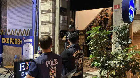 İstanbul'da 'Ailem Güvende' operasyonu: Beyoğlu ve Şişli'de LGBTİ+ mekanlarına kapsamlı baskın