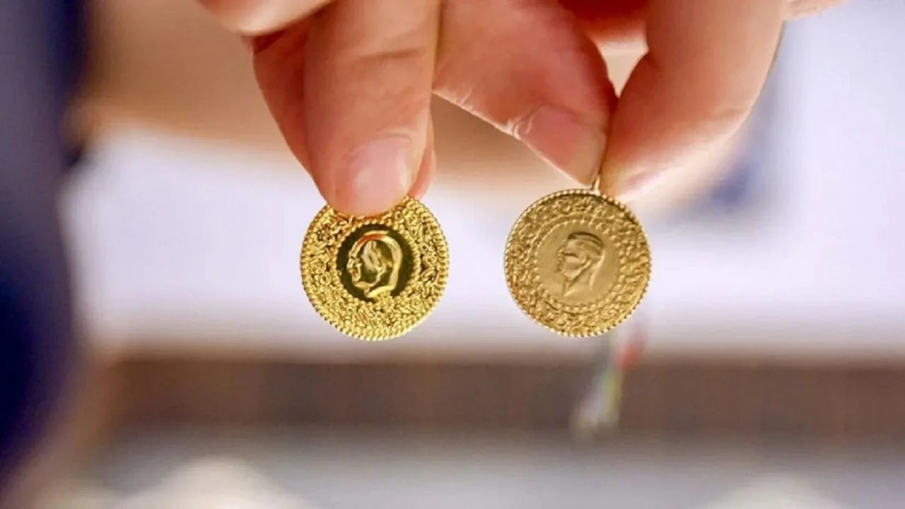 Ons Altın İçin 10 Bin Dolar Tahmini: Devrim Akyıl'dan 2028 Projeksiyonu Ons Altın İçin 10 Bin Dolar Tahmini: Devrim Akyıl'dan 2028 Projeksiyonu
