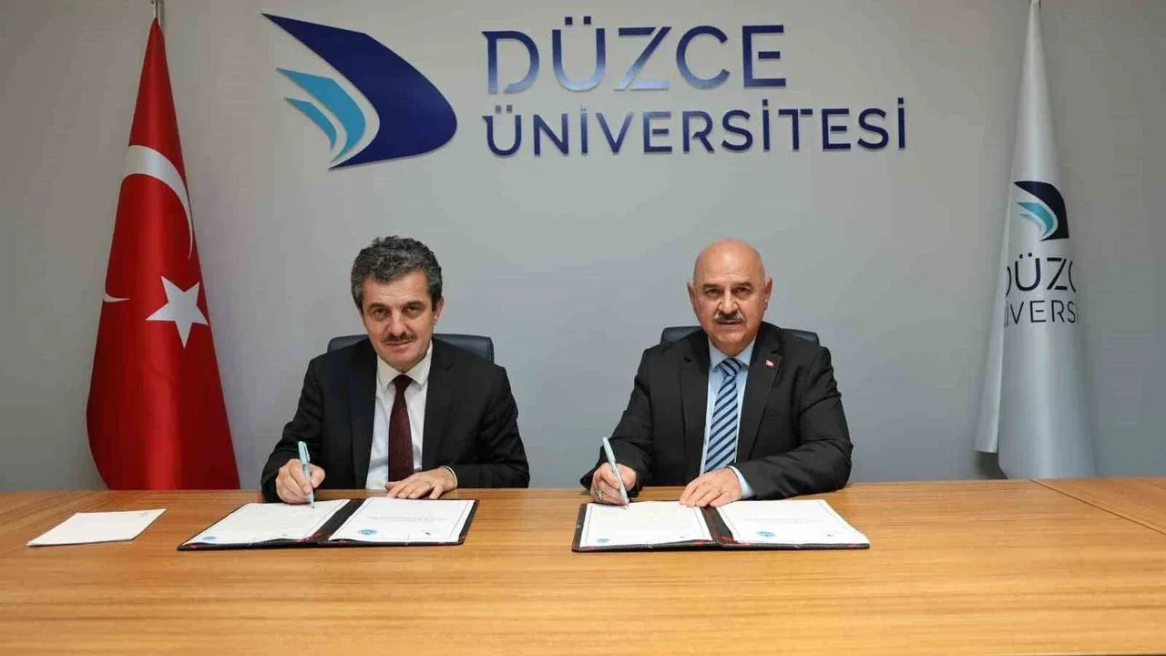 Düzce Üniversitesi ve İl Müftülüğü arasında iş birliği protokolü imzalandı Düzce Üniversitesi ve İl Müftülüğü arasında iş birliği protokolü imzalandı