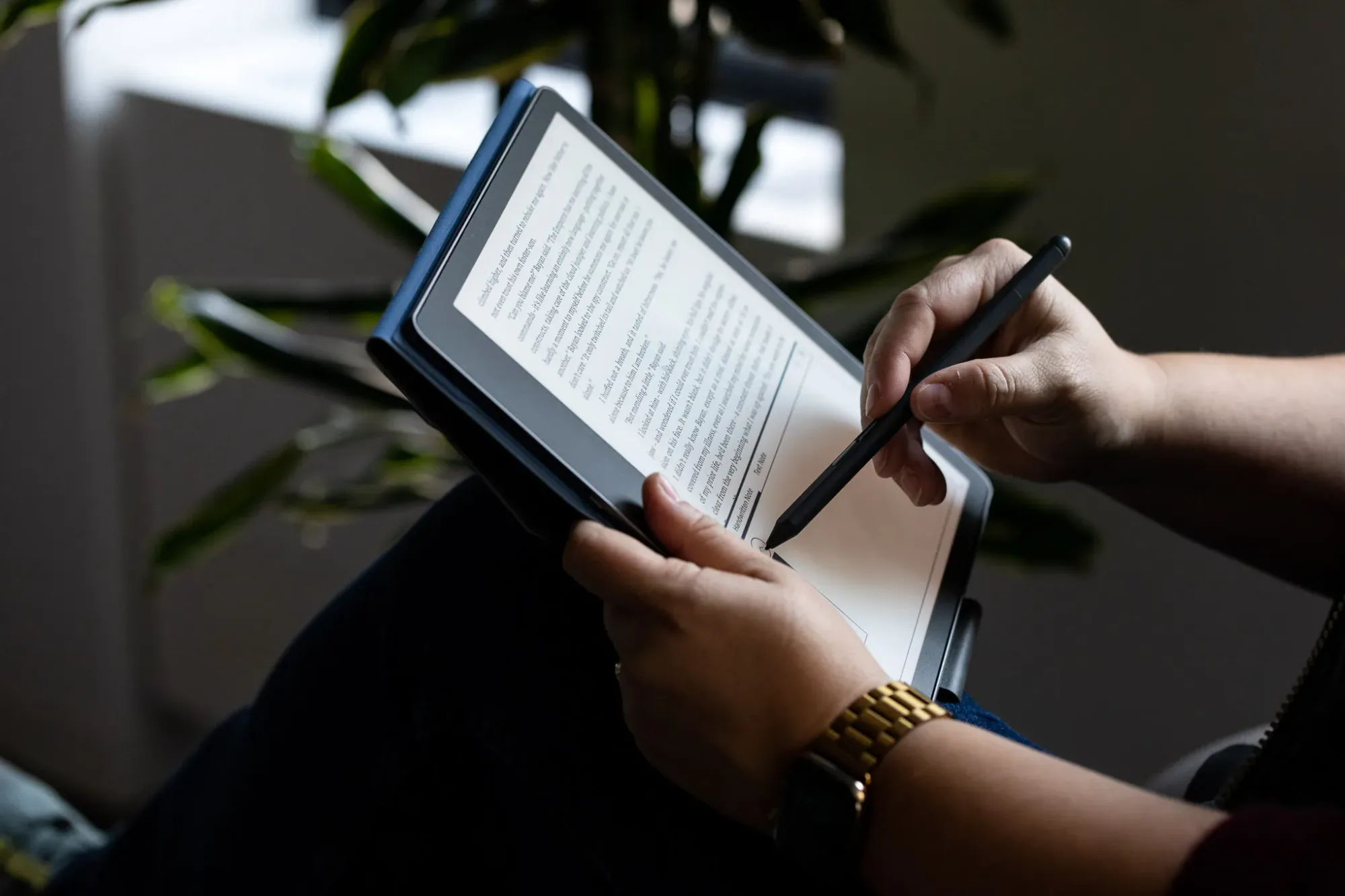 Kindle Scribe Fiyatı Düştü: Yenilenmiş Model İçin Büyük İndirim Kindle Scribe Fiyatı Düştü: Yenilenmiş Model İçin Büyük İndirim