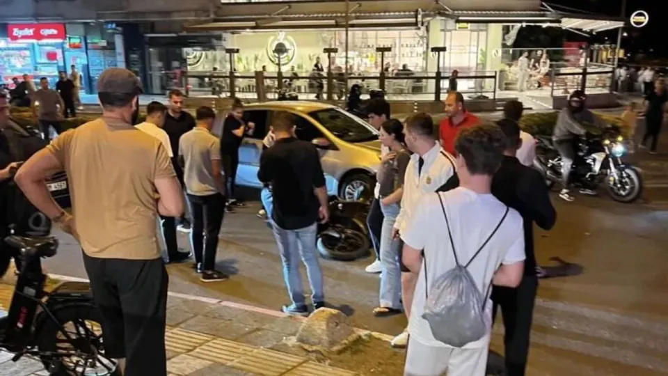 Lüleburgaz'da Otomobil ve Motosiklet Çarpıştı: Alkollü Sürücü İddiası görseli