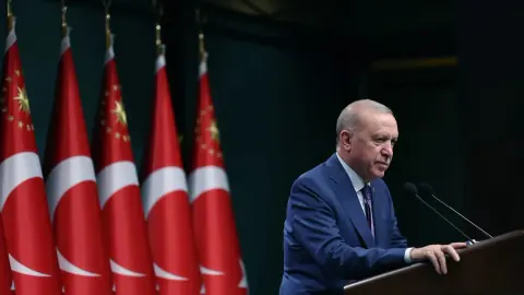 NATO Zirvesi Sonrası Beştepe'de Kritik Kabine Toplantısı: Erdoğan'ın Gündemi