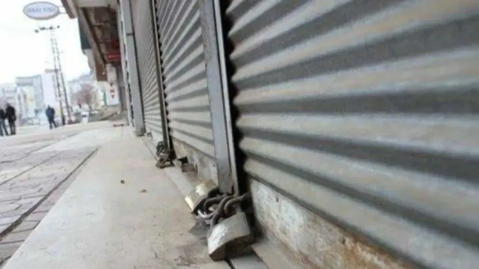 Esnafın POS komisyonu teklifi TBMM'de reddedildi: 120 bin işletme kapandı görseli