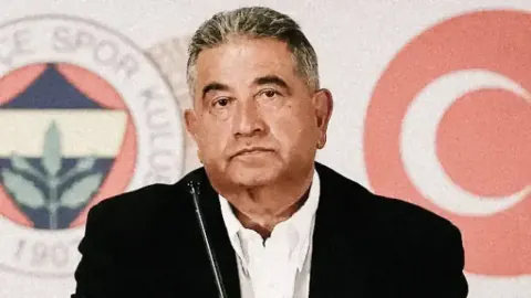 Fenerbahçe'de İstifa Şoku: 7 Yönetim Kurulu Üyesi Görev i Bıraktı