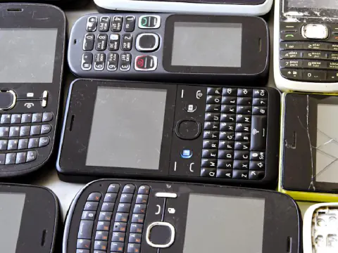 Koleksiyoncuların Peşinde: Servet Değerindeki Eski Cep Telefonları