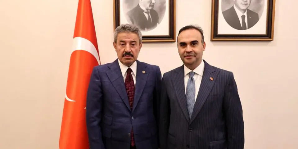 Ankara'da Sanayi ve Teknoloji Yatırımları Hız Kazanıyor görseli