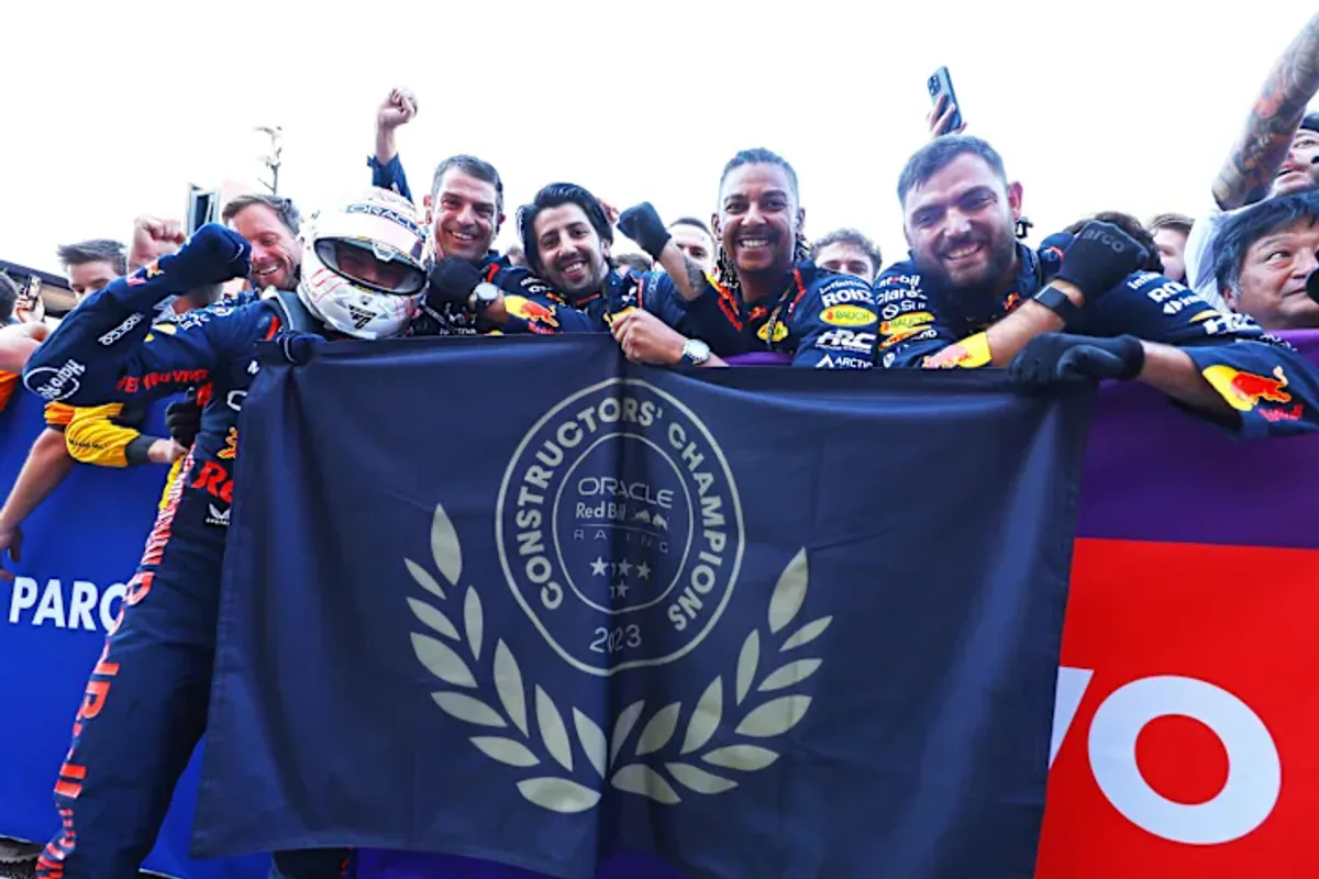Formula 1'de Şampiyonluk Dinamiği: Pilot ve Takım Başarıları Arasındaki Kritik Farklar Formula 1'de Şampiyonluk Dinamiği: Pilot ve Takım Başarıları Arasındaki Kritik Farklar