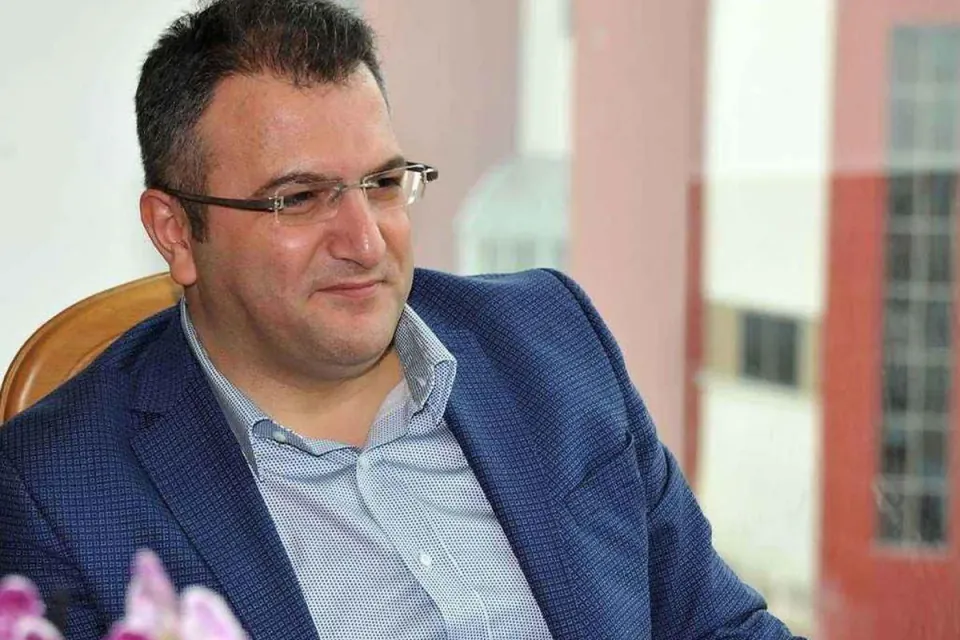Cem Küçük TGRT Haber ve Türkiye Gazetesi'nden Ayrıldı görseli