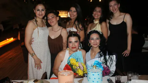 Alanya Kalesi Manzaralı La Perla'da Yaz Geceleri ve Oryantal Şovlar Başladı Alanya Kalesi Manzaralı La Perla'da Yaz Geceleri ve Oryantal Şovlar Başladı